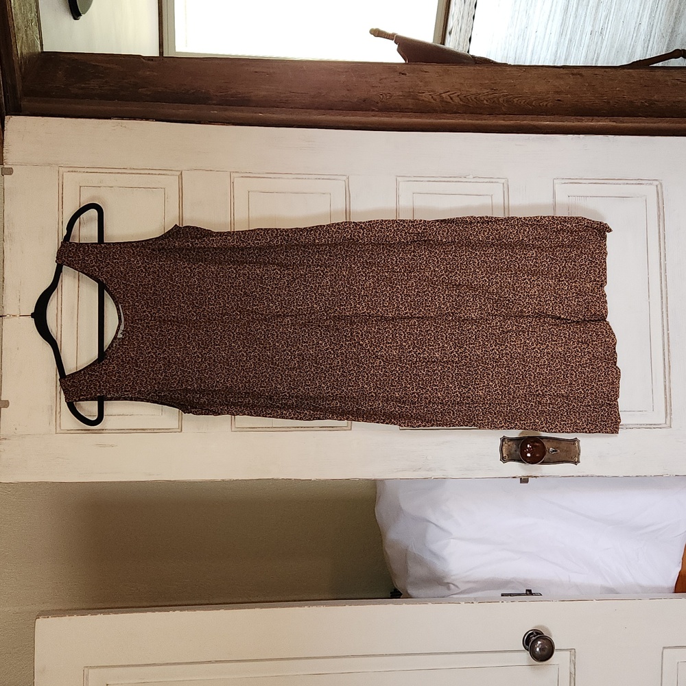 Another Thyme leopard print sheath dress in brown and black. Size10?.